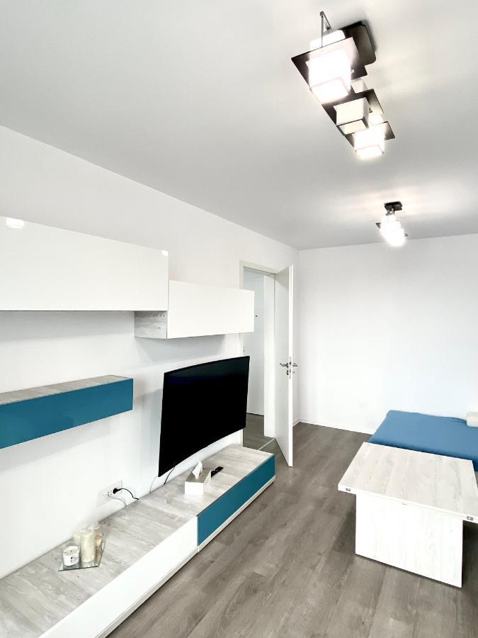 Astoria Apartment - Pet Friendly Brasov Bagian luar foto
